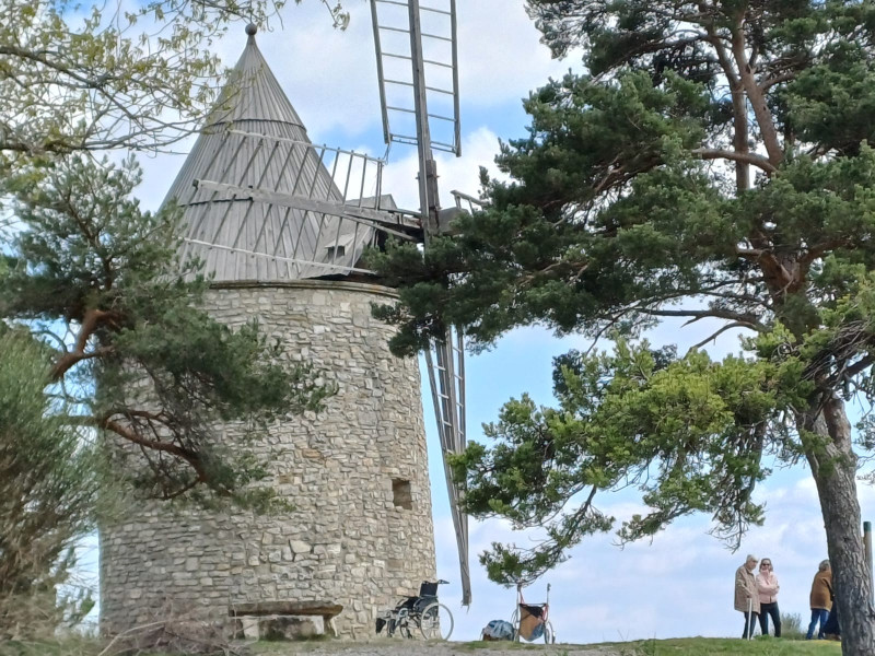 Visite du moulin de Montfuron