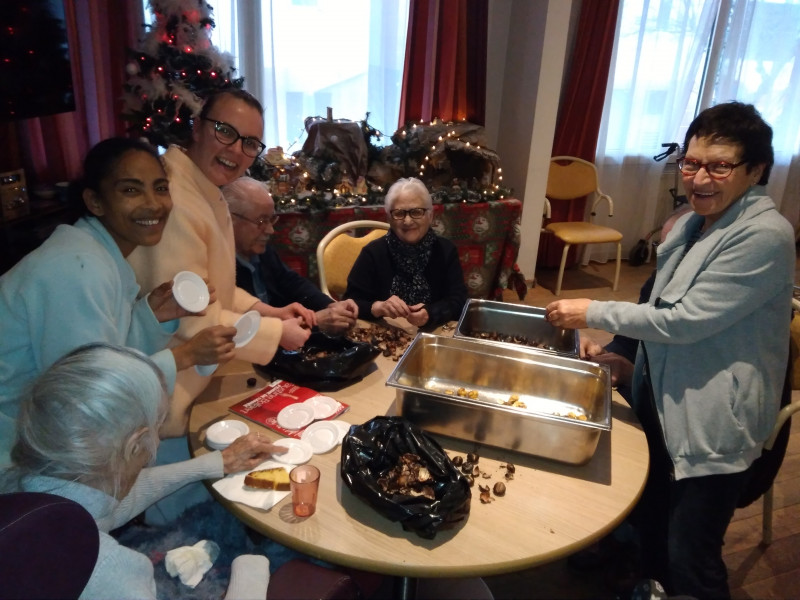 Marché de Noël et marrons chauds