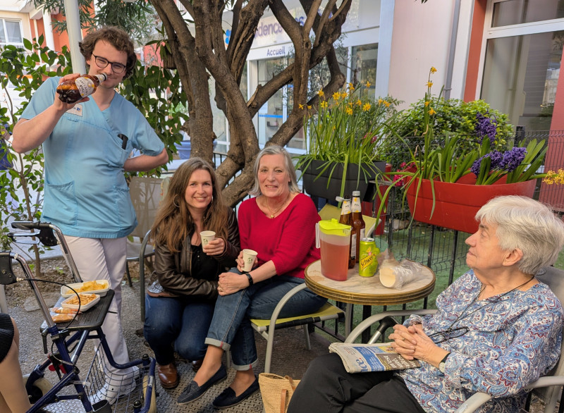 Il fait beau, c'est l'heure de l'apéro !