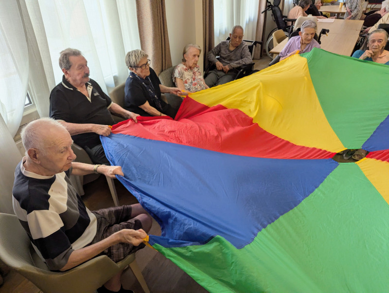 Gym douce et activité parachute